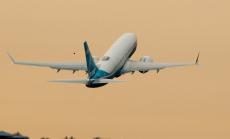 American Airlines възстановява пътническите полети със 738 MAX на Boeing 