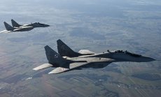 Словакия и Полша изпращат МиГ-29 на Украйна, Си посещава Путин в Москва 