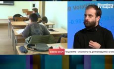 Българските учители работят двойно повече от британските заради онлайн обучението 