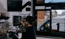 AI разкрива нови възможности на трудовия пазар дори за хора с увреждания