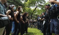 Войната между Израел и "Хамас" е тест за свободата на словото в университетските кампуси