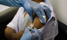 ЕАЛ започва първични прегледи на експерименталната ваксина на Pfizer и BioNTech