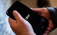 Lyft и Uber ще карат американските граждани безплатно за ваксинация