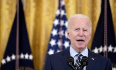 Байдън обмисля санкции срещу руски банки, ако Путин нахлуе в Украйна