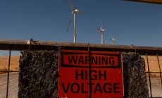 Американският кръстоносен поход срещу вятърната енергия предава индустрията на Китай