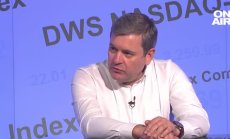 Автомобилната индустрия е свръхполитизирана, може би заради контрола на ниво индивид