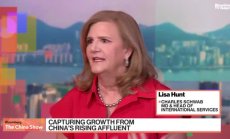 Charles Schwab забелязва интерес от индивидуални инвеститори в Азия