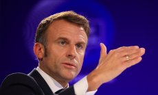 Макрон призова френските депутати да загърбят личните си амбиции