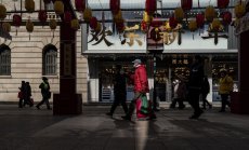 Съмнителни сделки и злоупотреба с дълг осуетиха потребителските разходи, очаквани от Си