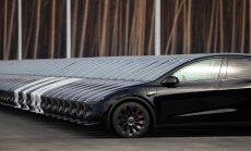 Новите автомобилни фабрики на Tesla са "гигантски пещи за пари"