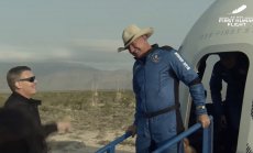 „Най-добрият ми ден“: Безос успешно завърши първия полет на Blue Origin