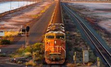 Anglo American отхвърли първата оферта, но атаката на BHP вероятно едва започва