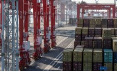 Европейските акции завършват седмицата на петседмично дъно 