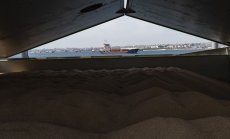 ЕС разглежда отстъпки за руска банка, за да защити черноморската сделка за зърно