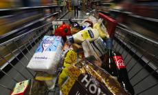 Дойде и втората вълна на презапасяване с хранителни продукти 