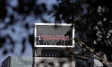 Toshiba продава на Sharp подразделението си за персонални компютри