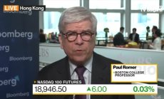 Пол Ромър: Изкуственият интелект е просто мода