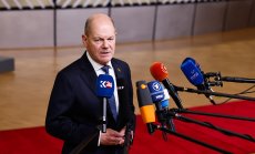 Шолц засилва критиките към експанзионистичната реторика на Тръмп