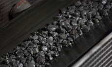 Хаосът при никела затихва, след като и Китай спря търговията 