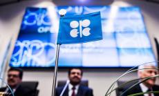 ОПЕК+ договори свиване на производството на петрол с 1,2 млн. барела на ден