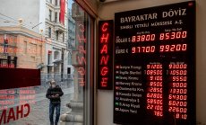 Обезценяването на турската лира вече заплашва корпоративните пазари