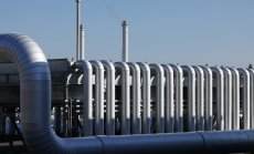 Трейдърите на LNG за Европа нервно очакват развръзката с руския газ