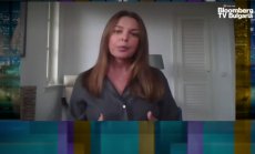 Турската лира се възстановява заради поевтиняването на долара 