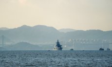 Глобална рецесия? Пазарът на супер яхти прегрява 