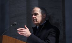 Автомобилните мита срещу Канада са първото голямо изпитание за Карни