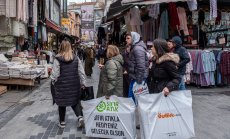 Турската икономика се забавя в началото на годината въпреки свалянето на лихвите