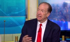 Фед прави най-лошия хедж в историята