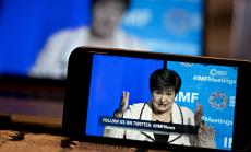 Кр. Георгиева: Вижда се светлина в края на тунела