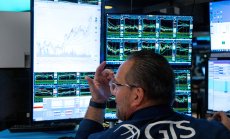 Microsoft, Apple, Tesla, Meta: В коя компания да инвестираме? Попитахме експертите