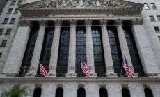 Въпросителни около Microsoft и Amazon