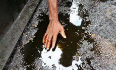 Петролни гиганти трябва да платят $12 млрд. за петролните разливи по делтата на Нигер 