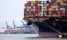 Печалбите на контейнерните превозвачи нарастват с рекордни обеми, по-високи ставки