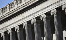 САЩ и Китай изправени пред растящи падежи на ДЦК