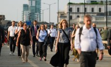 Най-бедното британско поколение е по-оптимистично настроено от най-богатото