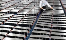 Китай ще охлади бума на батериите на фона на обвинения за свръхкапацитет