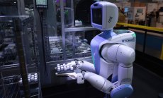 Хуманоидни роботи във "Футуризъм" - реални и холивудски рискове  