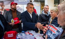 Партията на Бабиш води на изборите в Чехия