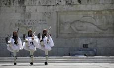 Гърция получава 11 милиарда евро