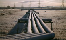 Износът на газ на "Газпром" намалява, тъй като купувачите се насочват към спот пазара