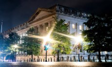 Харис цели укрепване на бизнес връзките - на фокус е финансовото министерство