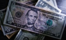 Хедж фондовете са негативно настроени към долара, Goldman прогнозира ново поевтиняване