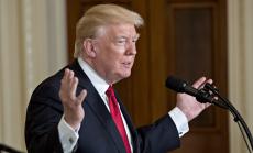 Обиколките на Тръмп по света са знакови