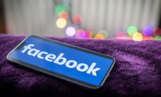 Meta разработва чатботове с AI, за да ангажира своите потребители