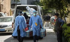 Рисковете, свързани с регулациите и Covid в Китай, натежават върху фондовия пазар