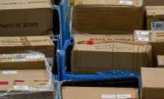 Amazon отменя някои поръчки за инвентар от Китай заради митата