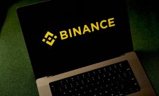 Крипто поевтинява след като Binance се призна за виновна за пране на пари
